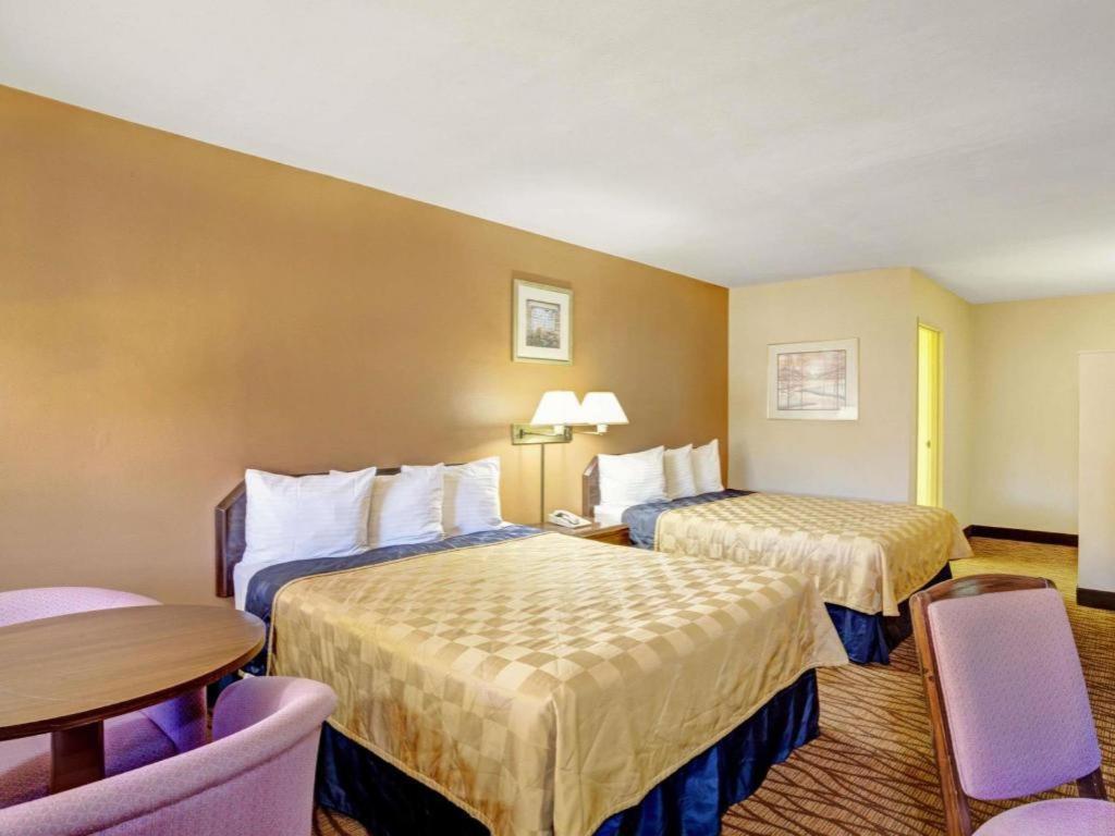 Howard Johnson By Wyndham South Lake Tahoe Εξωτερικό φωτογραφία
