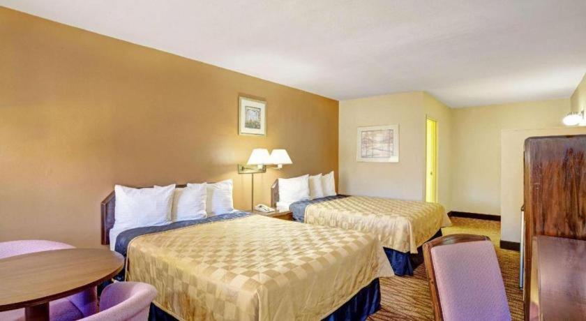 Howard Johnson By Wyndham South Lake Tahoe Εξωτερικό φωτογραφία
